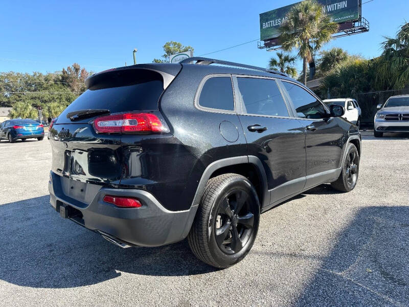 2015 Jeep Cherokee Altitude