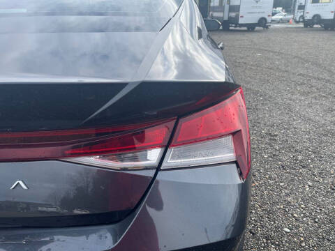 2021 Hyundai Elantra