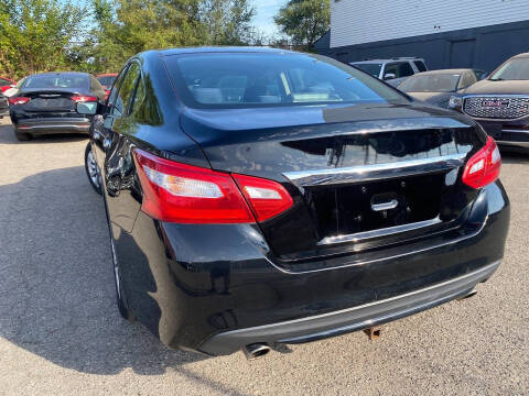 2017 Nissan Altima 2.5 SV