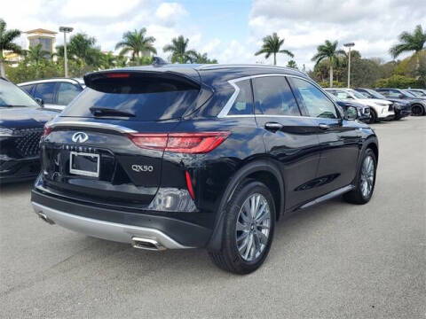 2025 Infiniti QX50 Luxe