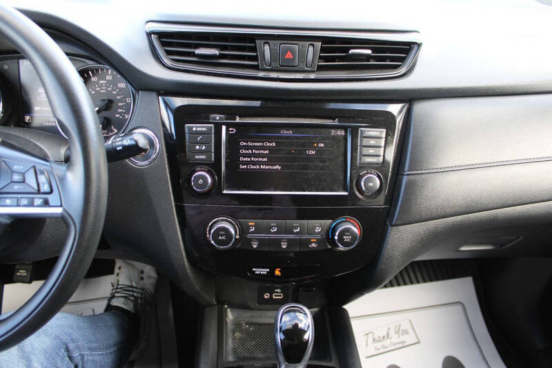 2019 Nissan Rogue SV