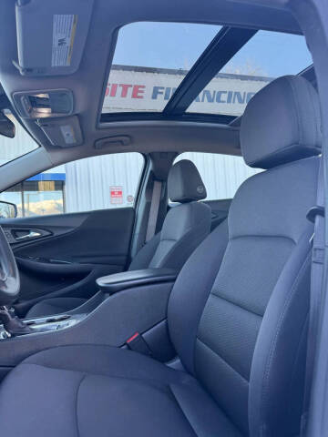 2024 Chevrolet Malibu LT