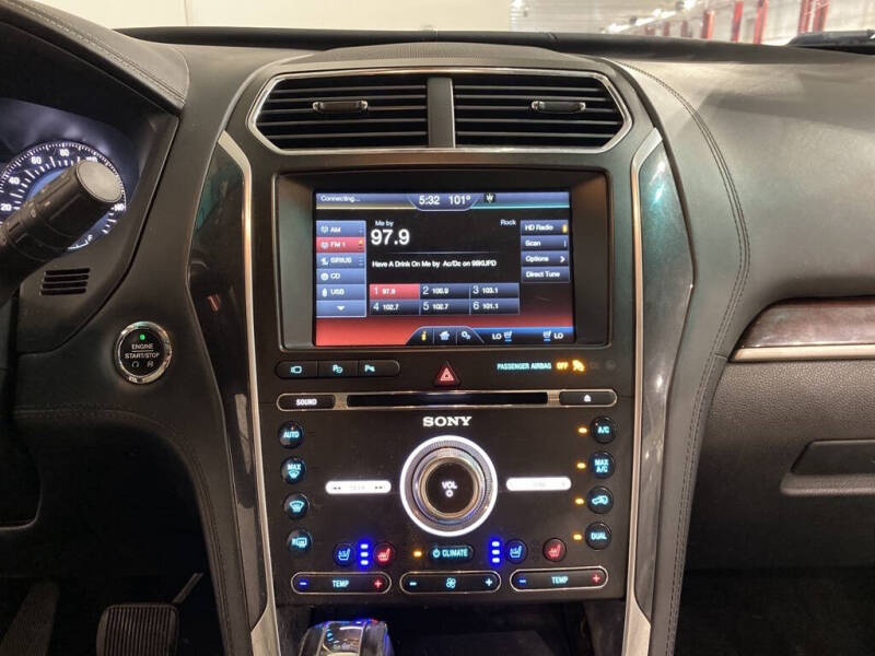 2016 Ford Explorer Platinum