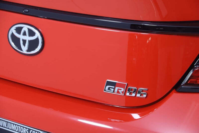2024 Toyota GR86 Premium