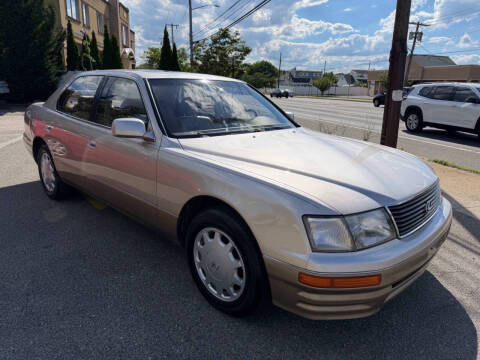 1997 Lexus LS 400