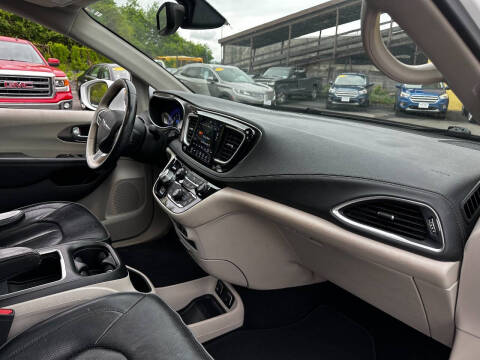 2018 Chrysler Pacifica Limited