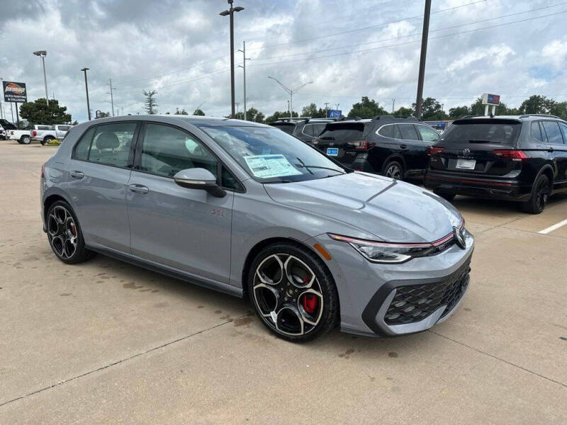 2026 Volkswagen Golf GTI Autobahn