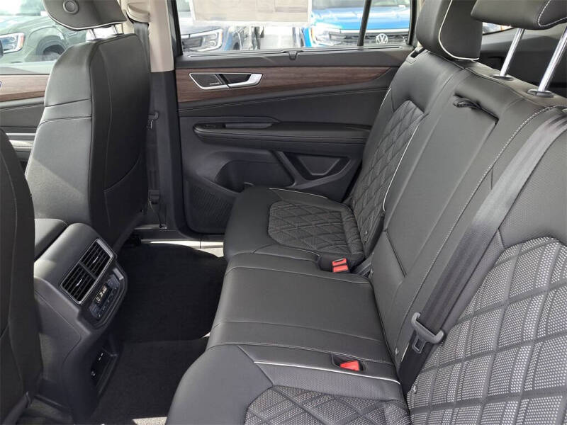 2025 Volkswagen Atlas SEL Premium R-Line 4Motion