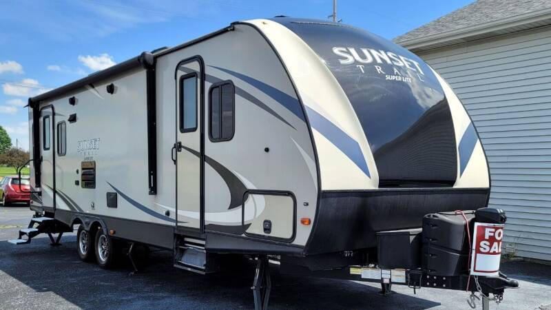 2018 Crossroads SUNSET TRAIL for sale at Hunt Motors in Bargersville IN