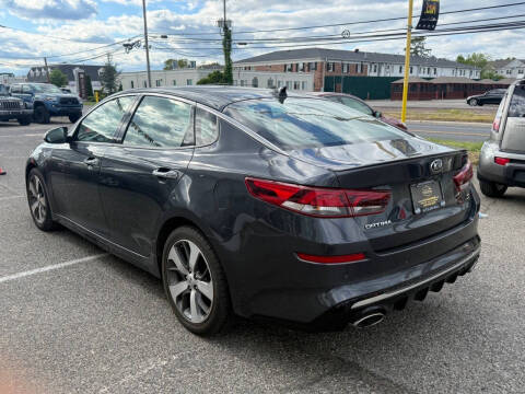 2019 Kia Optima S