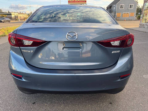 2015 Mazda MAZDA3 i Sport