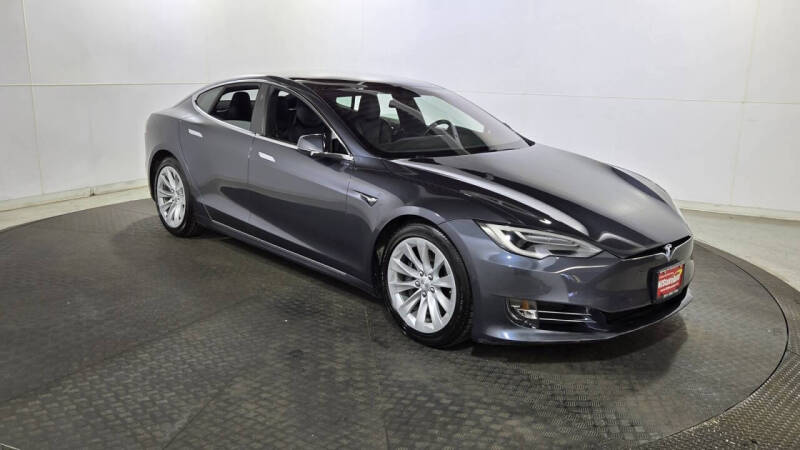 2017 Tesla Model S 75D