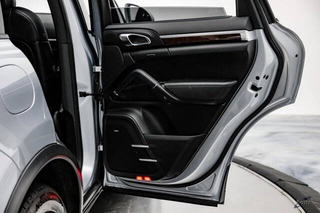 2017 Porsche Cayenne S