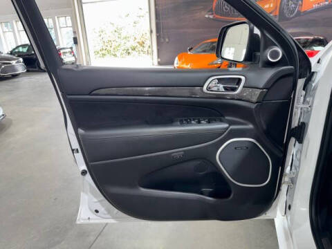 2020 Jeep Grand Cherokee Trackhawk