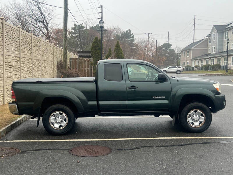 2009 Toyota Tacoma Base photo 6