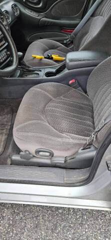 2003 Pontiac Bonneville SE