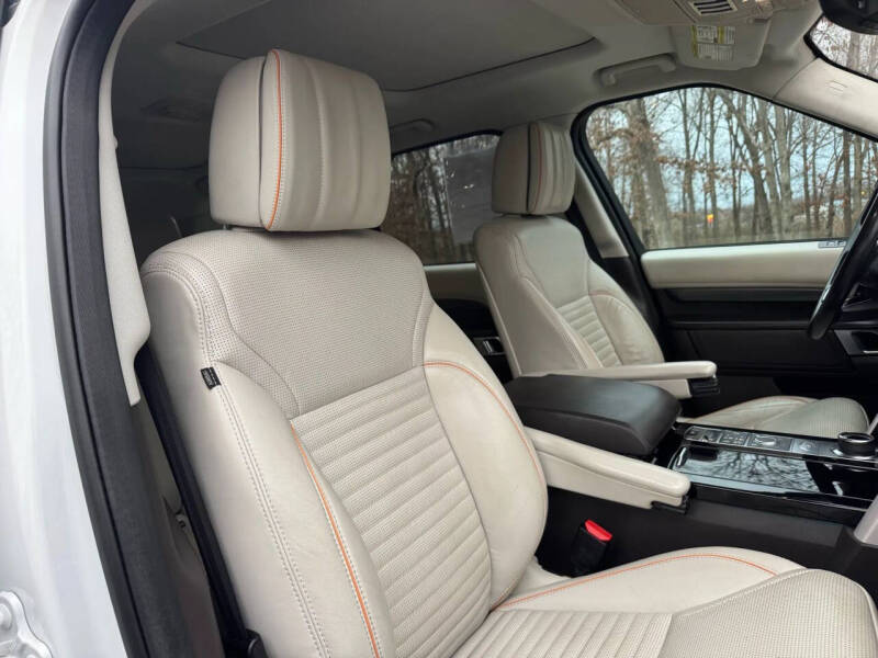 2017 Land Rover Discovery HSE Luxury