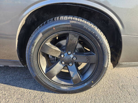2012 Dodge Challenger SXT