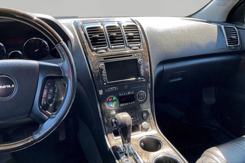 2012 GMC Acadia Denali