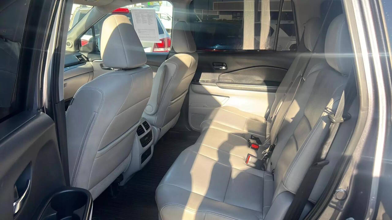 2016 Honda Pilot for sale at Auto Plaza in Fresno, CA