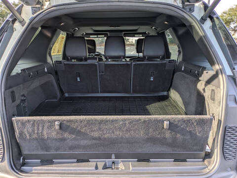 2020 Land Rover Discovery SE