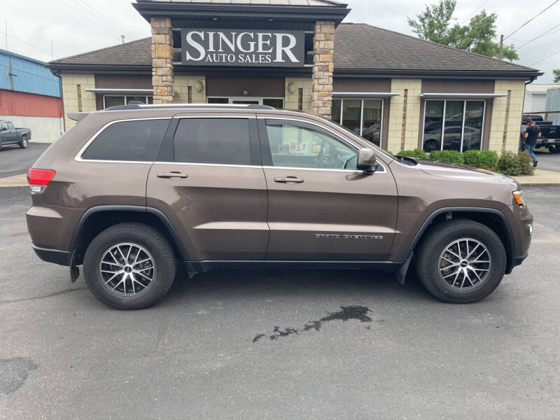 Jeep Grand Cherokee's photo