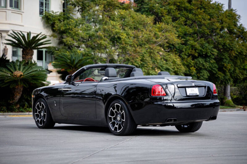 2019 Rolls-Royce Black Badge Dawn