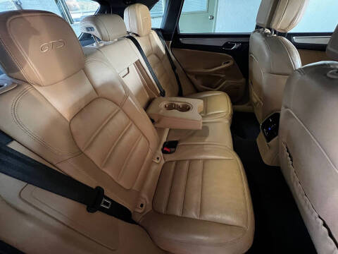 2017 Porsche Macan GTS