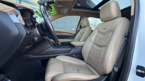 2017 Cadillac XT5 Platinum