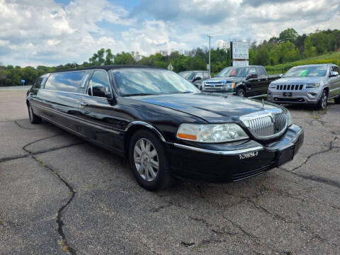 2005 Lincoln Town Car Executive