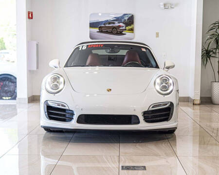 2016 Porsche 911 Turbo S