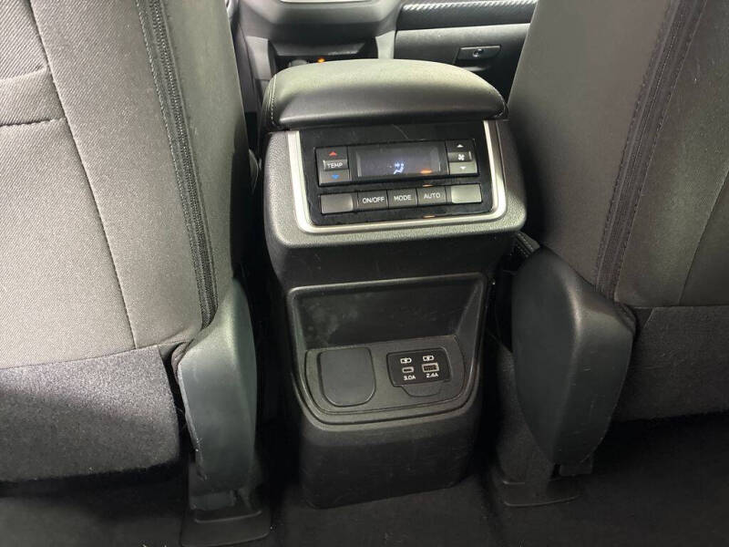 2023 Subaru Ascent Premium 8-Passenger