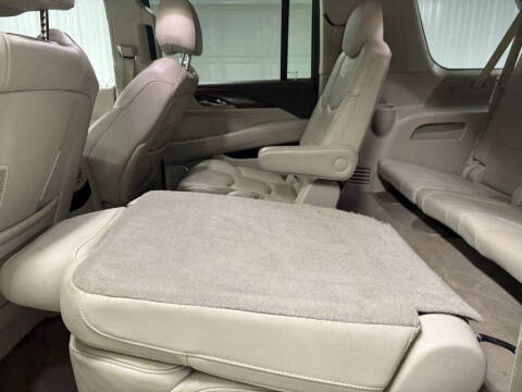 2017 Cadillac Escalade ESV Premium Luxury