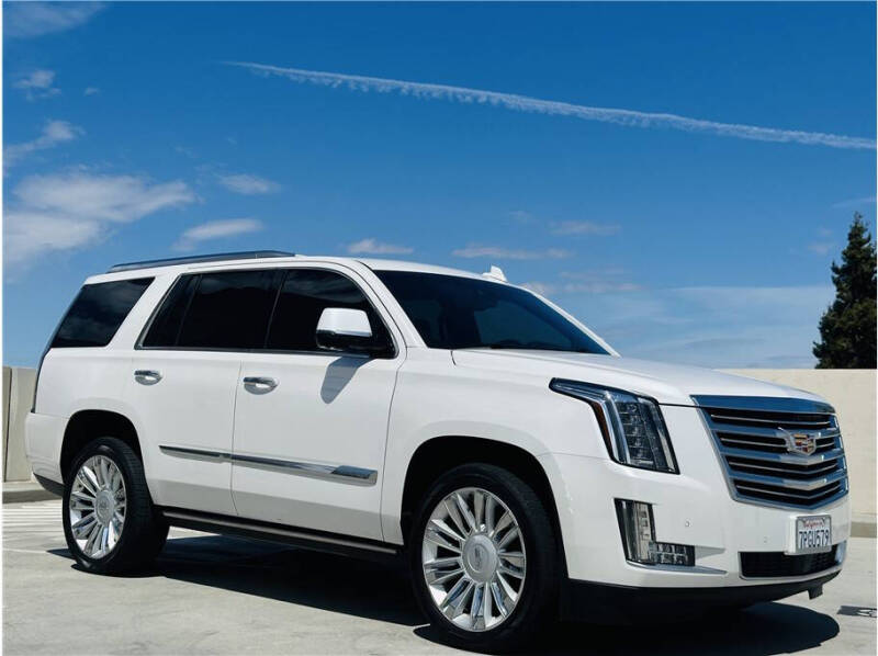 2016 Cadillac Escalade Platinum