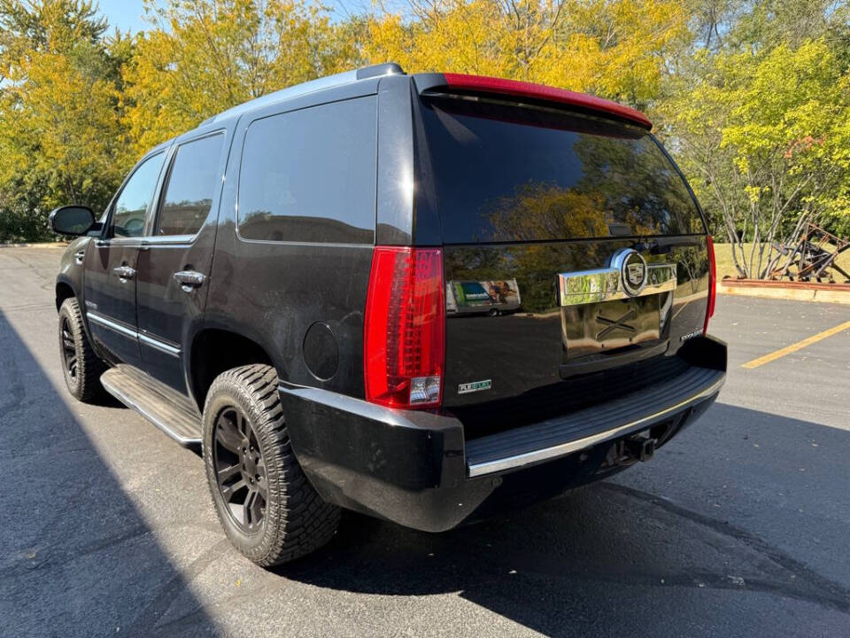 2011 Cadillac Escalade for sale at Deals & Trades in Aurora, IL