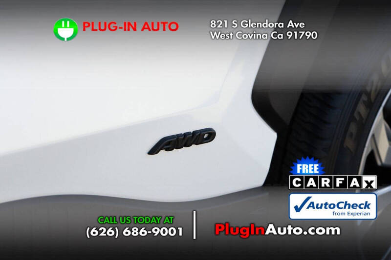 2025 Toyota RAV4 Hybrid XLE Premium