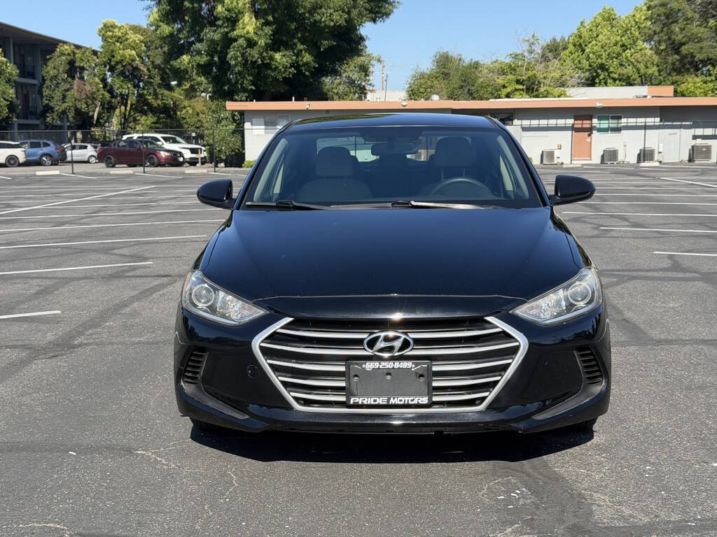 Black Sapphire Metallic 2017 Hyundai ELANTRA SE SE 4dr Sedan 6A 2