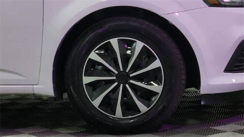 2017 Chevrolet Sonic LT Auto Fleet