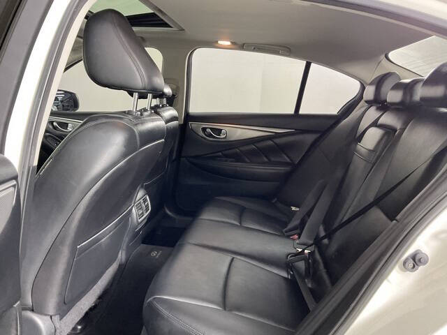 2014 Infiniti Q50 Premium