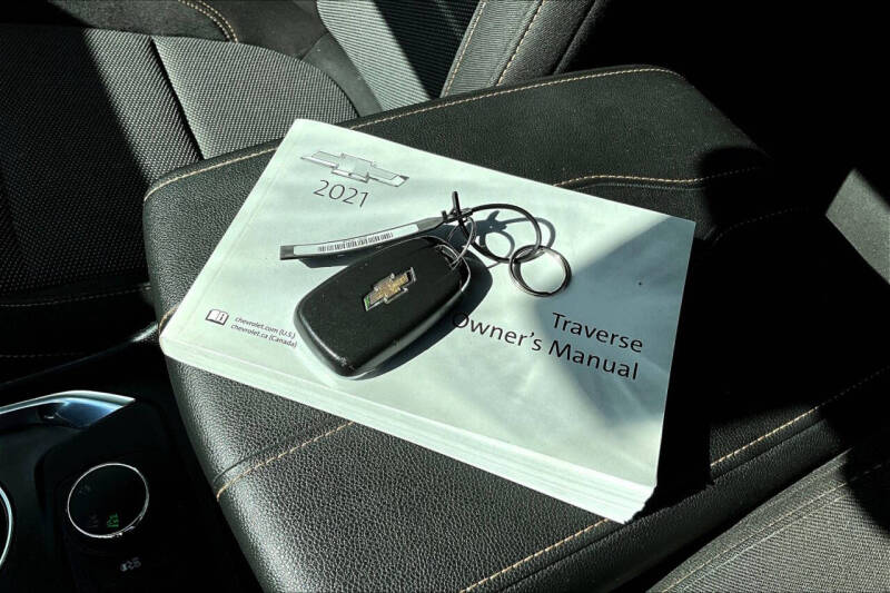 2021 Chevrolet Traverse LS