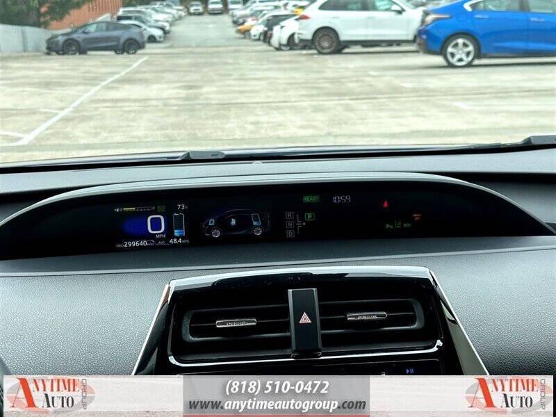 2018 Toyota Prius Three Touring