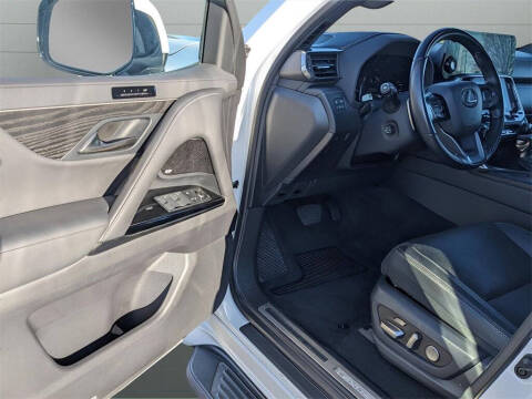 2022 Lexus LX 600 Luxury