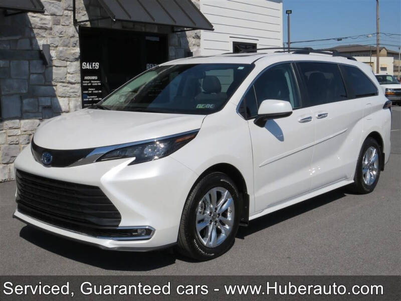 2024 Toyota Sienna XLE 7-Passenger