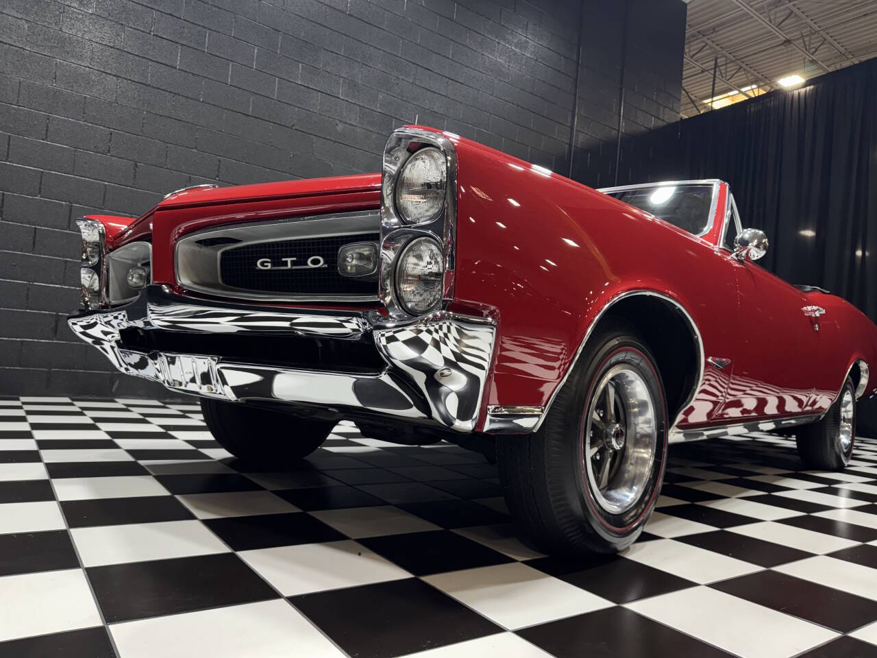 1966 Pontiac GTO 42