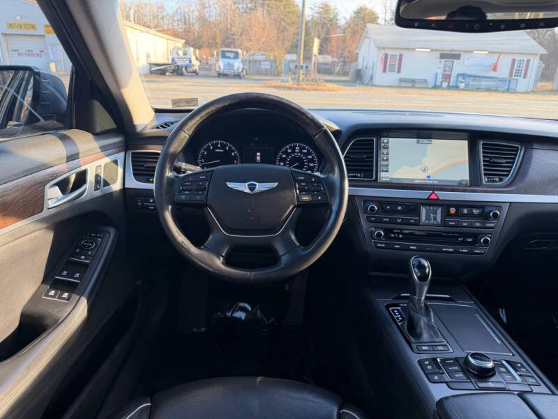 2015 Hyundai Genesis