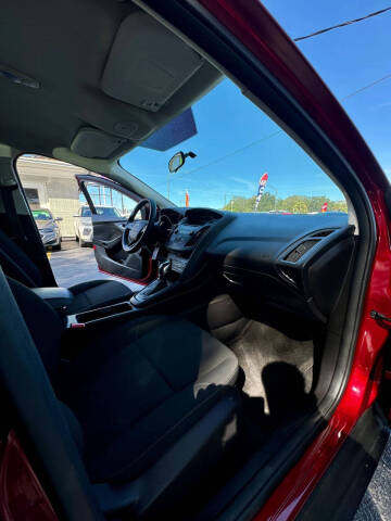 2016 Ford Focus SE