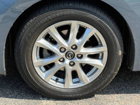 2016 Mazda MAZDA3 i Touring