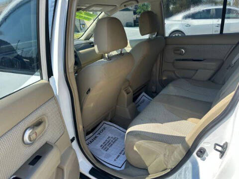 2009 Nissan Versa 1.8 SL