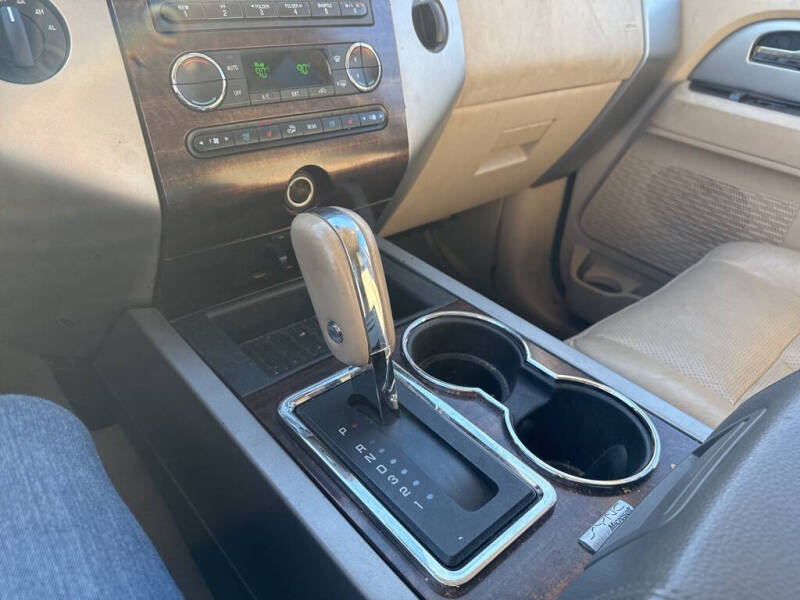 2014 Ford Expedition EL XLT