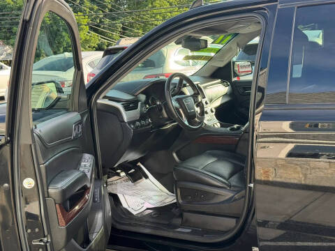 2017 GMC Yukon SLT